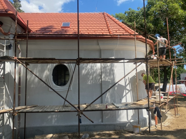 Zrenovovaný vonkajšok Kaplnky Panny Márie Karmelskej