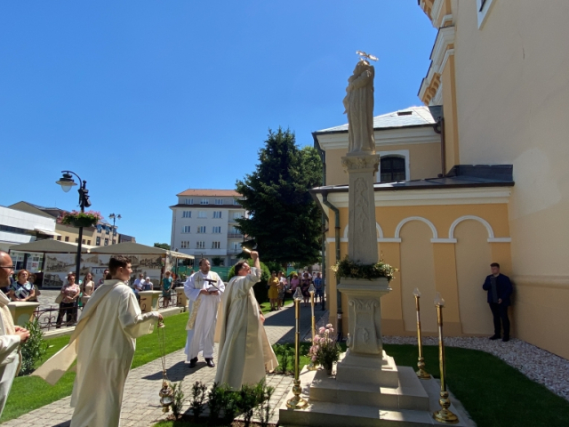 POŽEHNANIE OBNOVENEJ SOCHY SV. ANTONA PADUÁNSKEHO (12.6.2022)