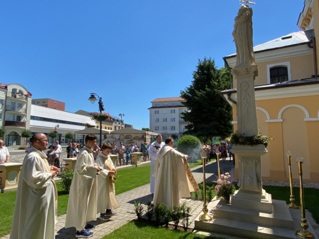 POŽEHNANIE OBNOVENEJ SOCHY SV. ANTONA PADUÁNSKEHO (12.6.2022)