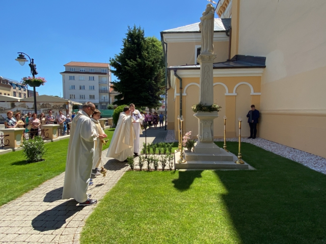 POŽEHNANIE OBNOVENEJ SOCHY SV. ANTONA PADUÁNSKEHO (12.6.2022)