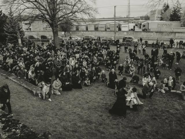 Piatok Utrpenia Pána 29. marca 2024 - Krížová cesta na topoľčianskej kalvárií