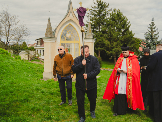 Piatok Utrpenia Pána 29. marca 2024 - Krížová cesta na topoľčianskej kalvárií