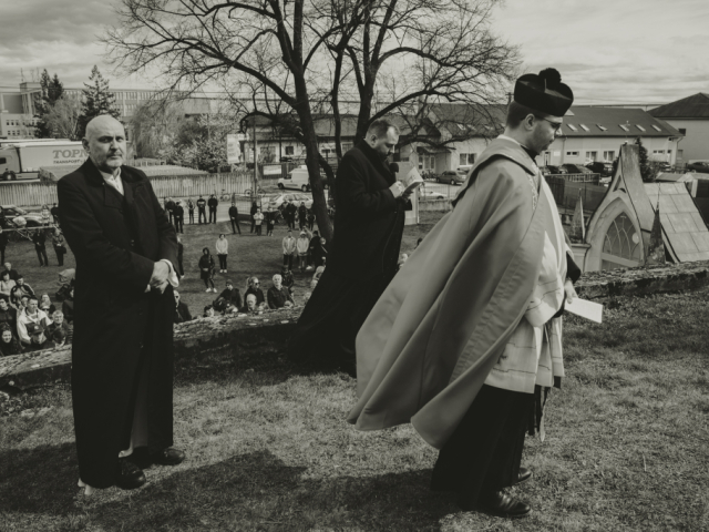 Piatok Utrpenia Pána 29. marca 2024 - Krížová cesta na topoľčianskej kalvárií