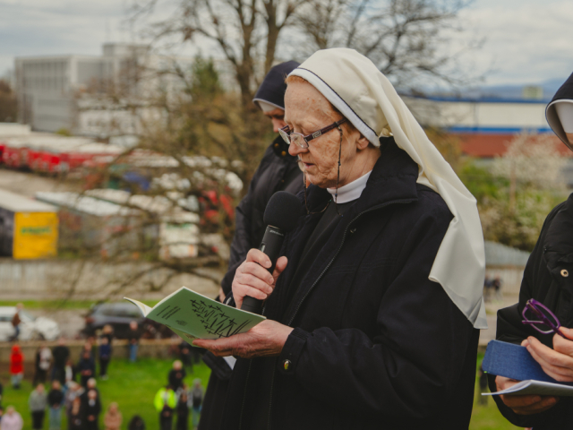 Piatok Utrpenia Pána 29. marca 2024 - Krížová cesta na topoľčianskej kalvárií