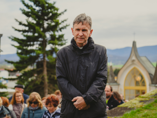 Piatok Utrpenia Pána 29. marca 2024 - Krížová cesta na topoľčianskej kalvárií