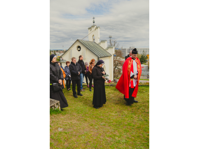 Piatok Utrpenia Pána 29. marca 2024 - Krížová cesta na topoľčianskej kalvárií