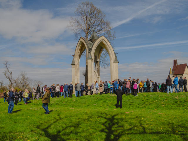 Piatok Utrpenia Pána 29. marca 2024 - Krížová cesta na topoľčianskej kalvárií