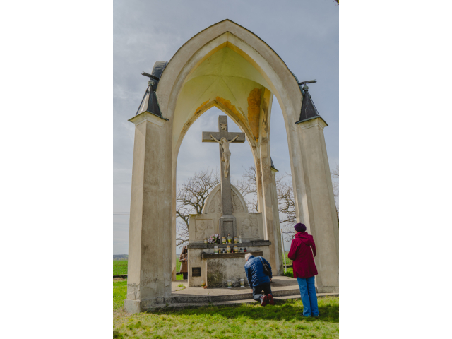 Piatok Utrpenia Pána 29. marca 2024 - Krížová cesta na topoľčianskej kalvárií