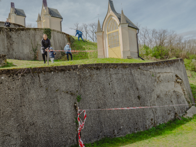 Piatok Utrpenia Pána 29. marca 2024 - Krížová cesta na topoľčianskej kalvárií