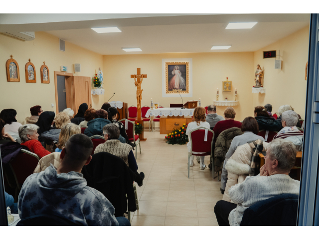 V nemocničnej kaplnke v Topoľčanoch slávili deň chorých a ďakovali zdravotníkom