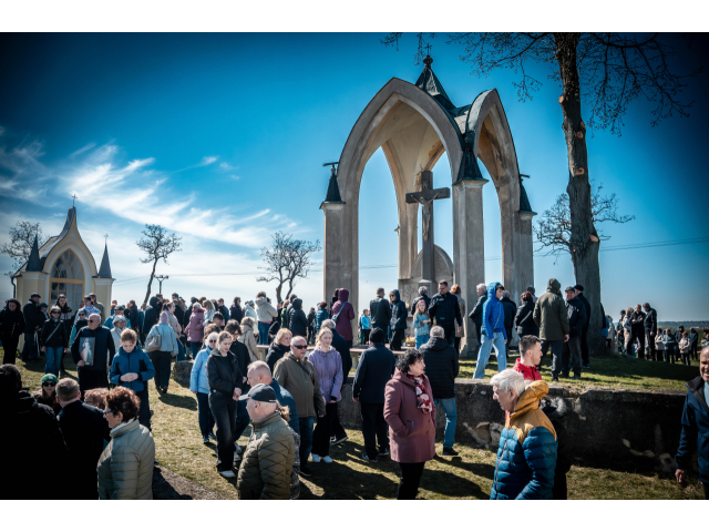 Krížová cesta na Kalvárii v Topoľčanoch