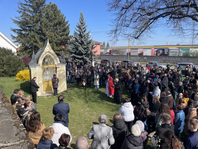 Krížová cesta na Kalvárii v Topoľčanoch
