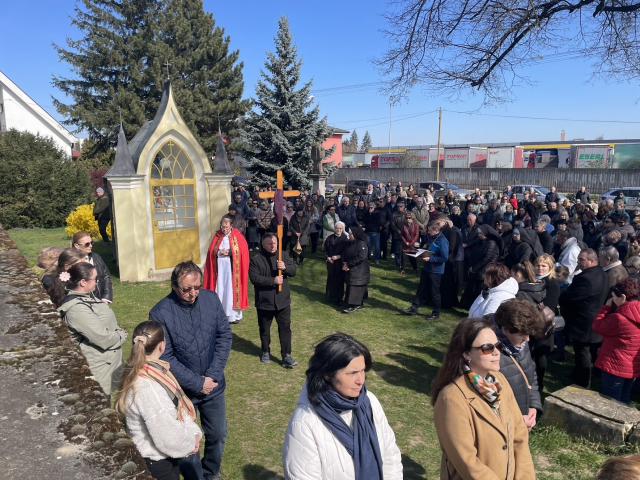 Krížová cesta na Kalvárii v Topoľčanoch