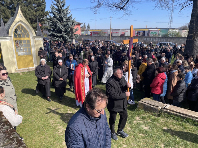 Krížová cesta na Kalvárii v Topoľčanoch