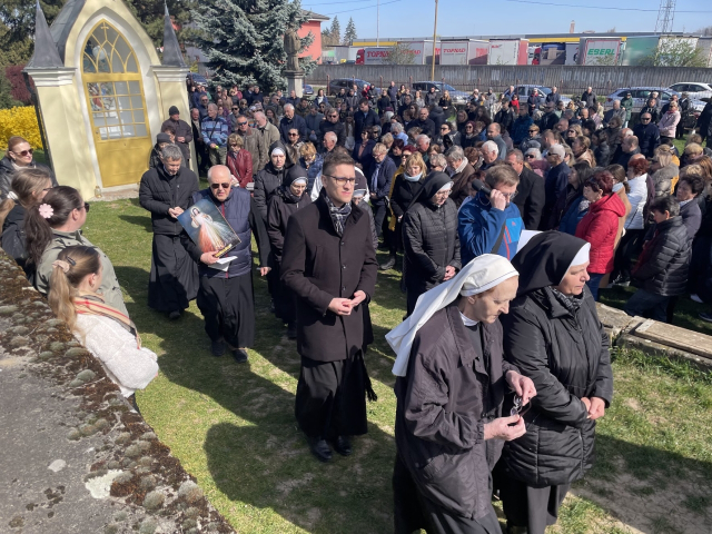 Krížová cesta na Kalvárii v Topoľčanoch