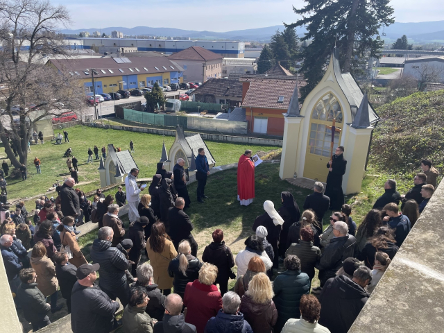 Krížová cesta na Kalvárii v Topoľčanoch