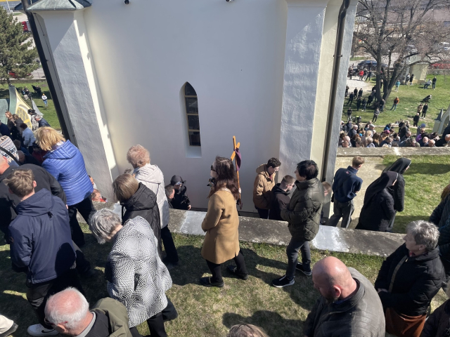 Krížová cesta na Kalvárii v Topoľčanoch