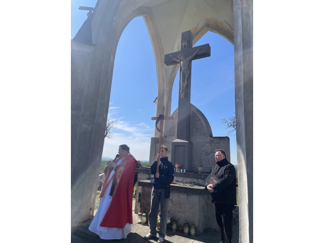 Krížová cesta na Kalvárii v Topoľčanoch