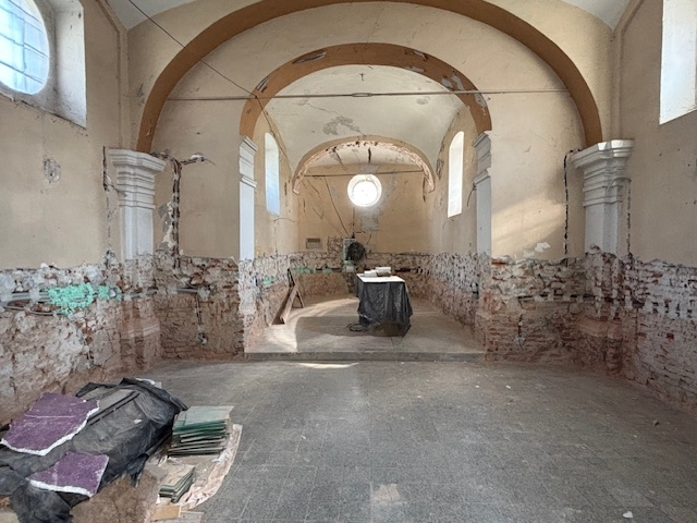 ROZSIAHLE STAVEBNÉ PRÁCE VO FARNOSTI