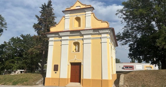 Renovácia interiéru Kaplnky Panny Márie Karmelskej