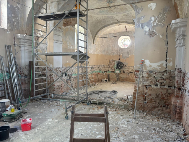 Renovácia interiéru Kaplnky Panny Márie Karmelskej