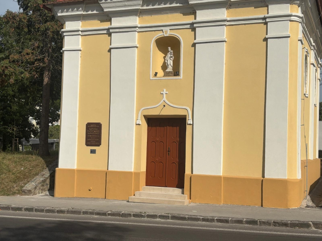 Renovácia interiéru Kaplnky Panny Márie Karmelskej