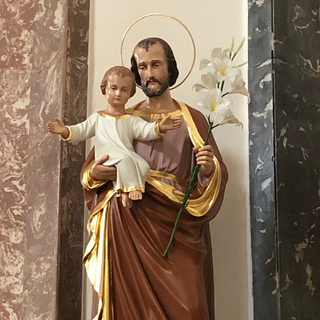 Novoobnovené súsošia sv. Jozefa s Ježiškom a sv. Anny s Máriou